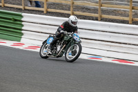 Vintage-motorcycle-club;eventdigitalimages;mallory-park;mallory-park-trackday-photographs;no-limits-trackdays;peter-wileman-photography;trackday-digital-images;trackday-photos;vmcc-festival-1000-bikes-photographs